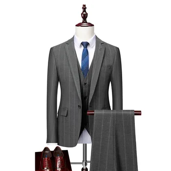 High-end Meeste Äri Ametlik Tuxedos Sobivad Komplektid 3 Tükki Pulmapidu Pantsuits Jope+Vest+Püksid Kohandatud
